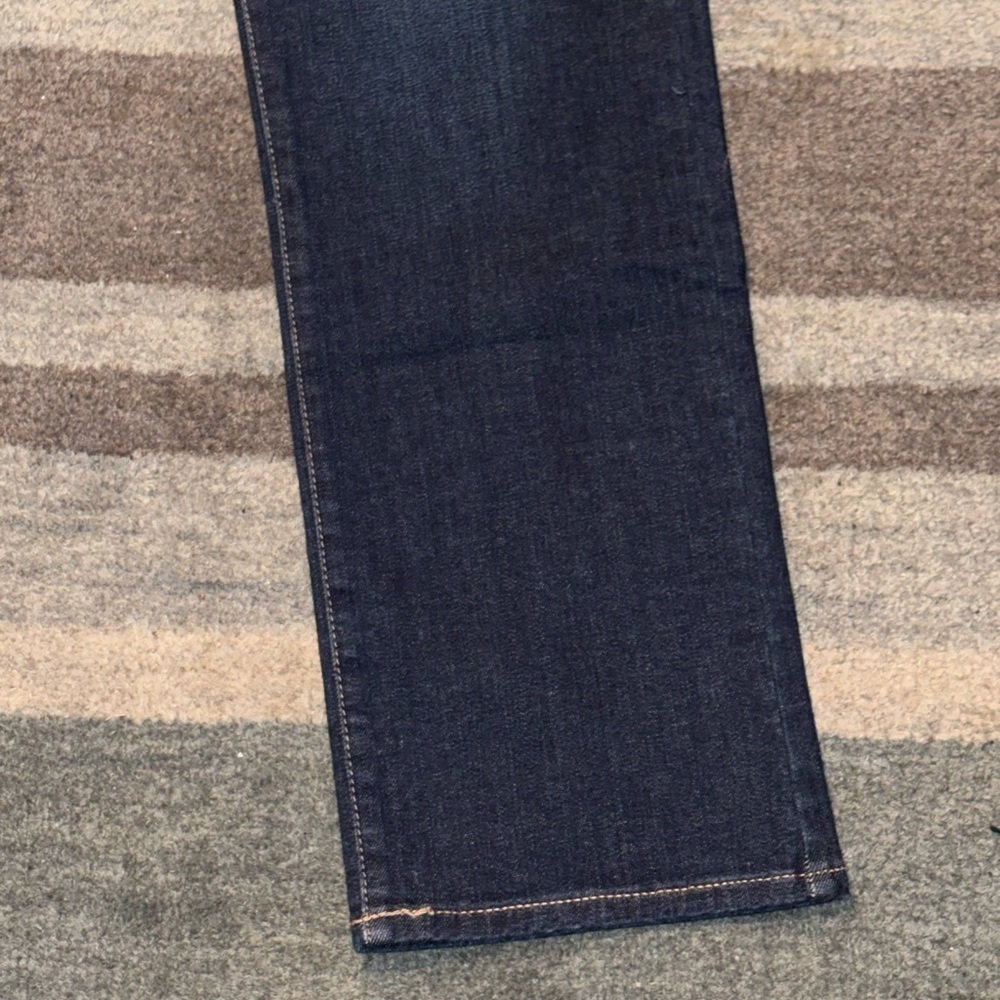 Lauren Ralph Lauren Premium Straight Petite Jeans - Picture 10 of 11